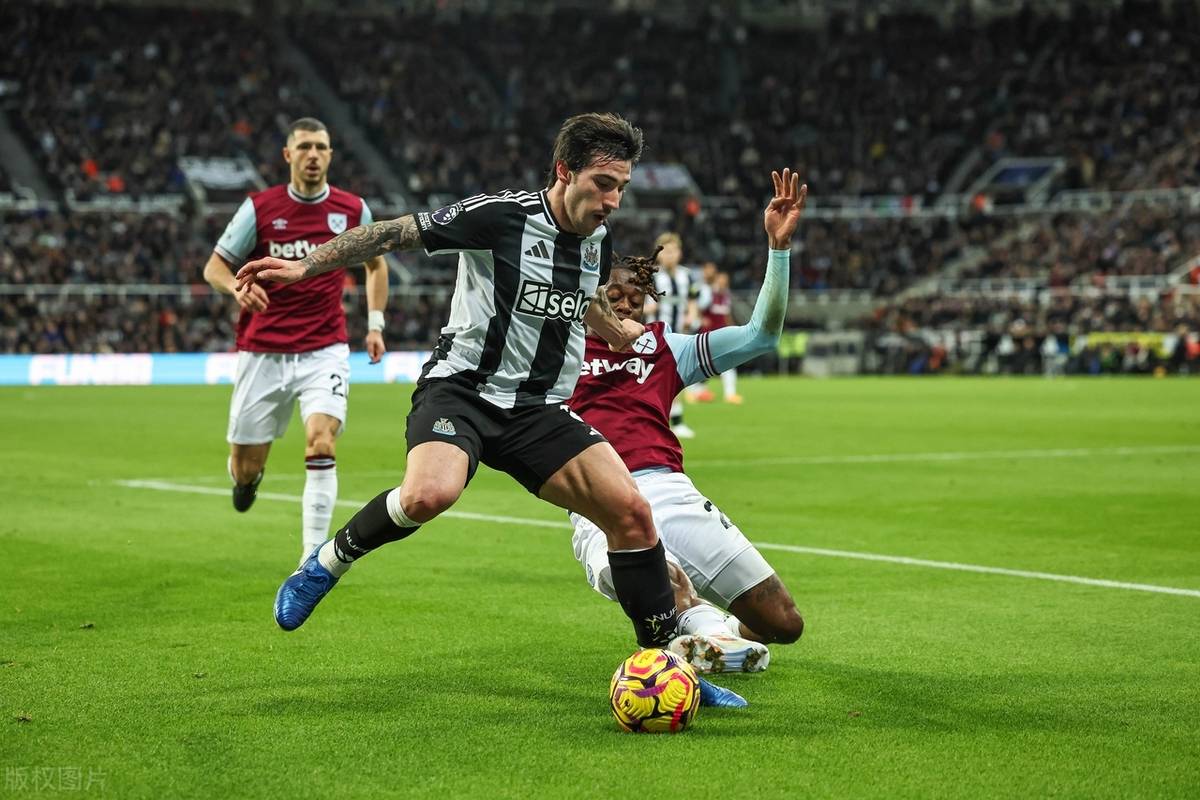 狼队客场战平纽卡斯尔,表现近期回暖 狼队客场战平纽卡斯尔,表现近期回暖