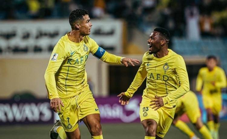 韦伯利队全员奋起,主场打出漂亮进球 韦伯利队全员奋起,主场打出漂亮进球