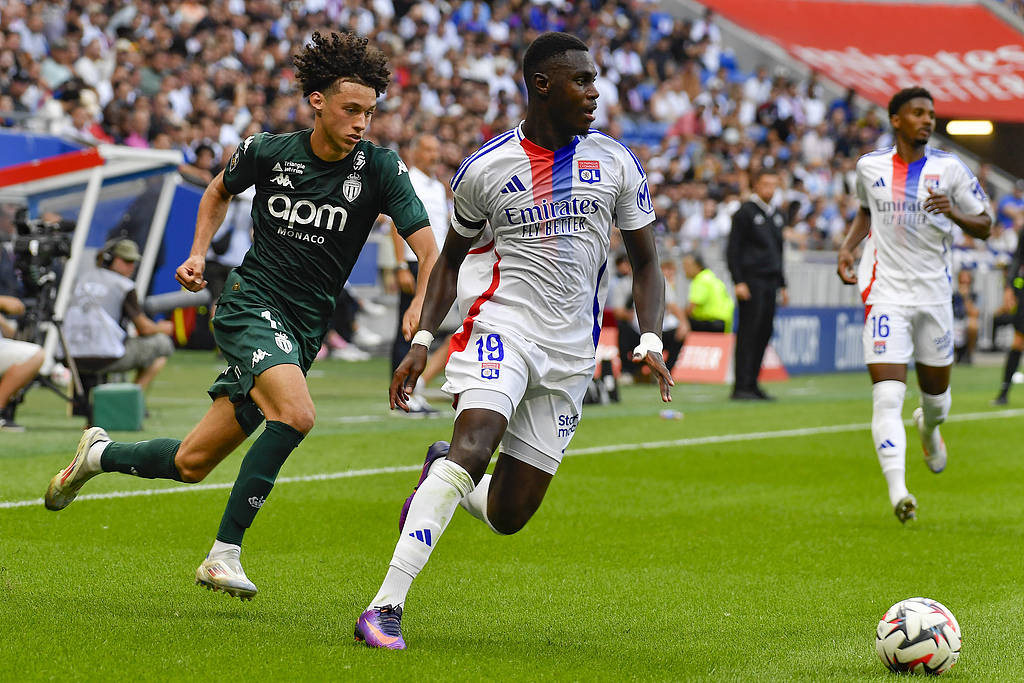FB体育官网-摩纳哥队实现惊艳逆袭,赢得赛季首胜