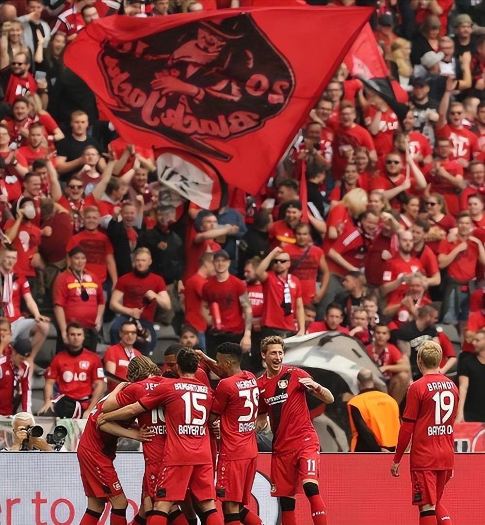 亚特兰大轻松获胜,雄厚实力备受瞩目 亚特兰大轻松获胜,雄厚实力备受瞩目