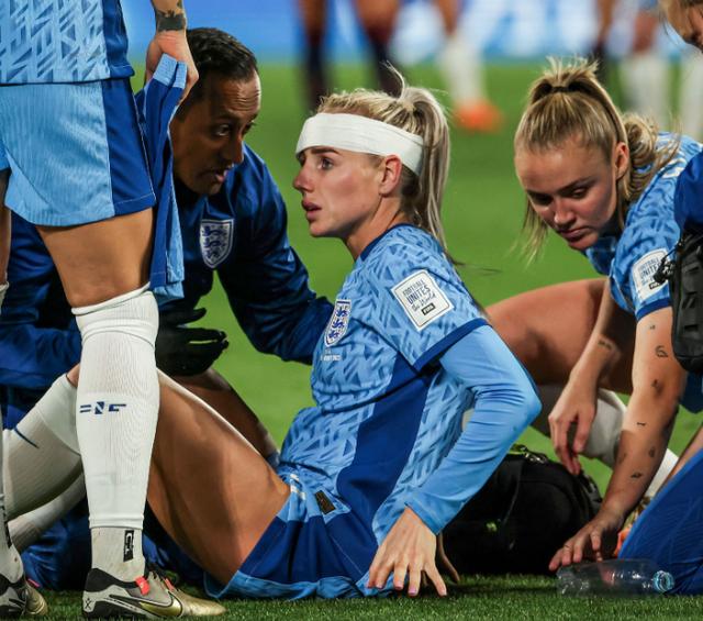 FB体育-胜负未定!女足世界杯踢出激烈战役