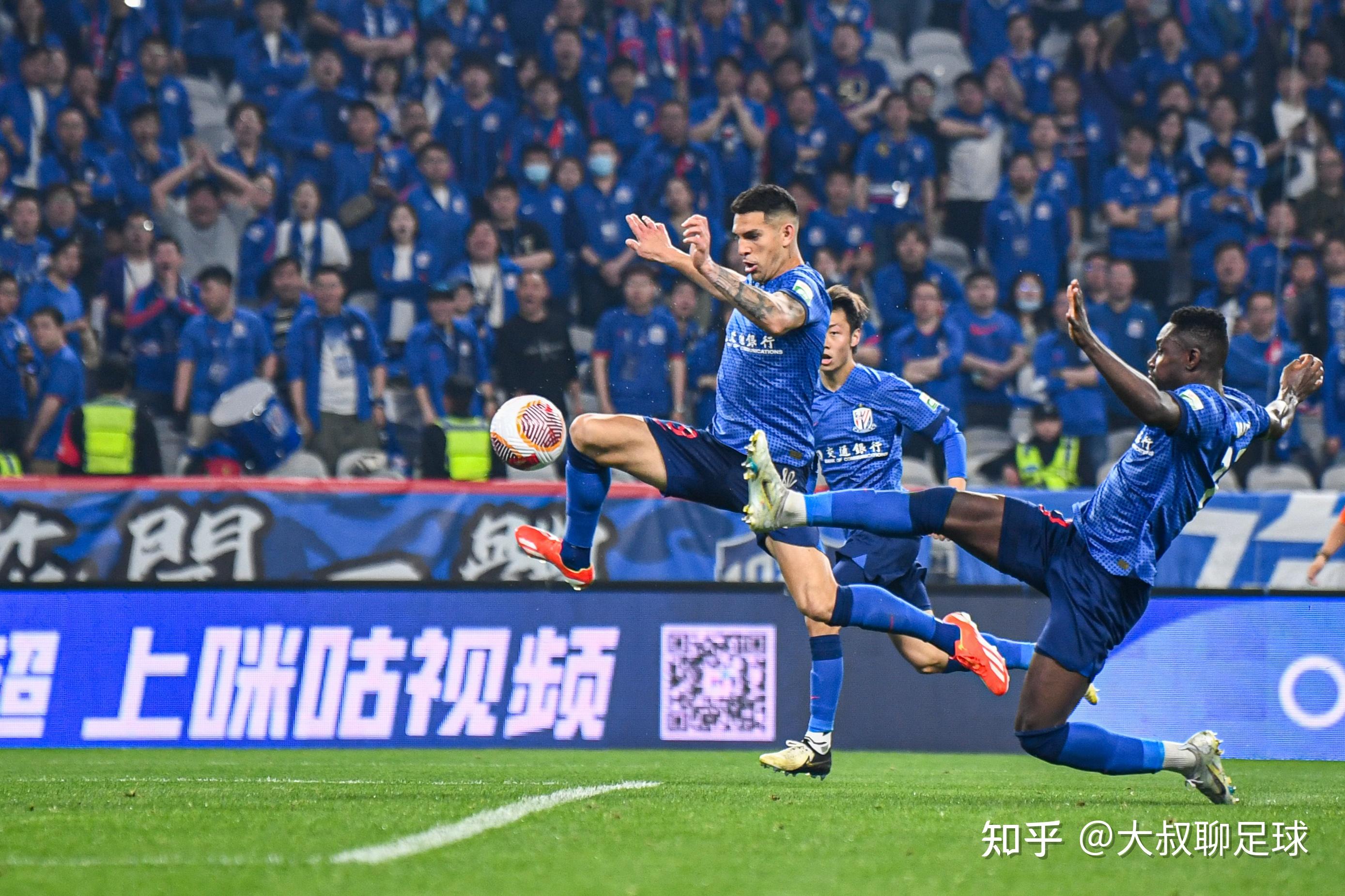 FB体育官方网站-上海申花主场战胜山东鲁能,积分榜上略微上升