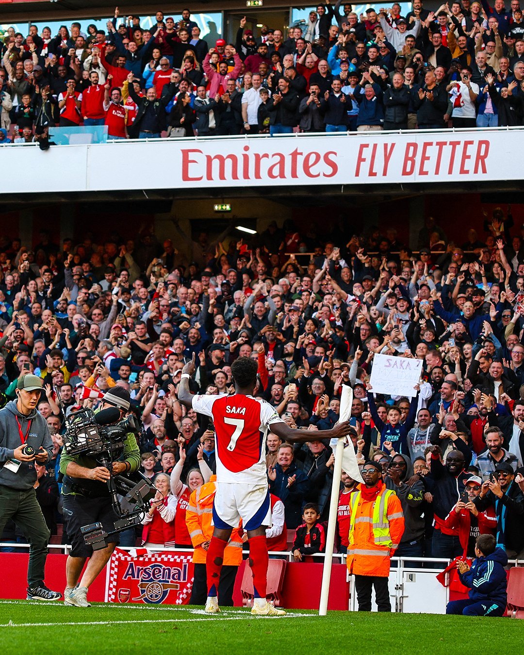 FB体育官网-阿森纳主场战平南安普顿,积分榜排名稳定