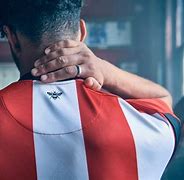 FB体育官网-索尔福德主场落败,遭到考文垂的可怕烽烟