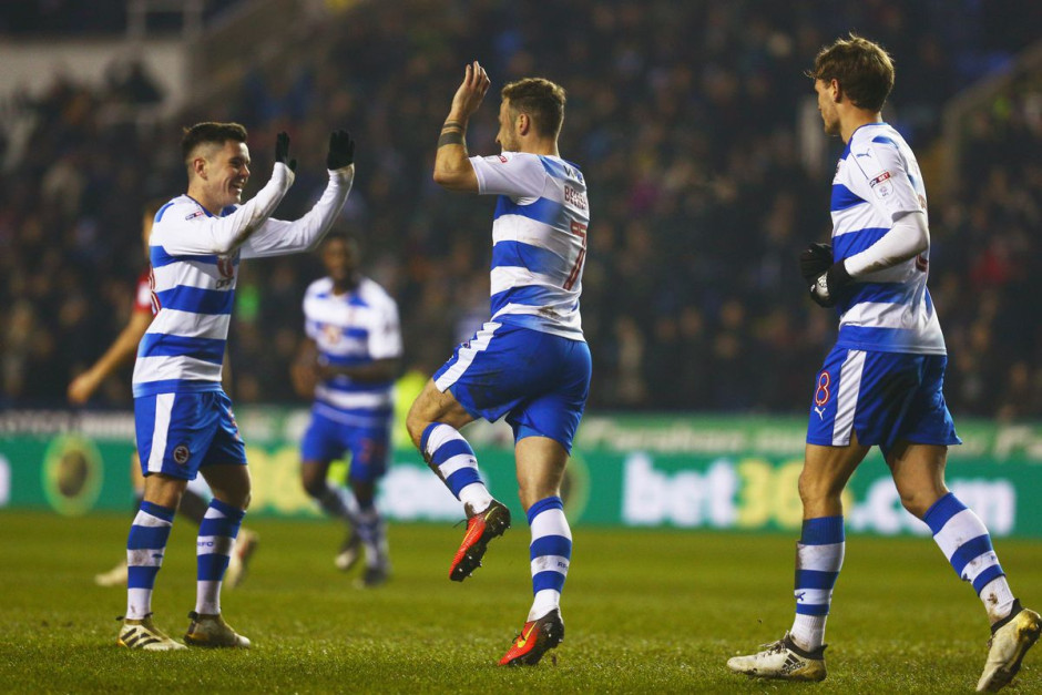 FB体育-雷丁连胜取胜,稳步追赶领先球队