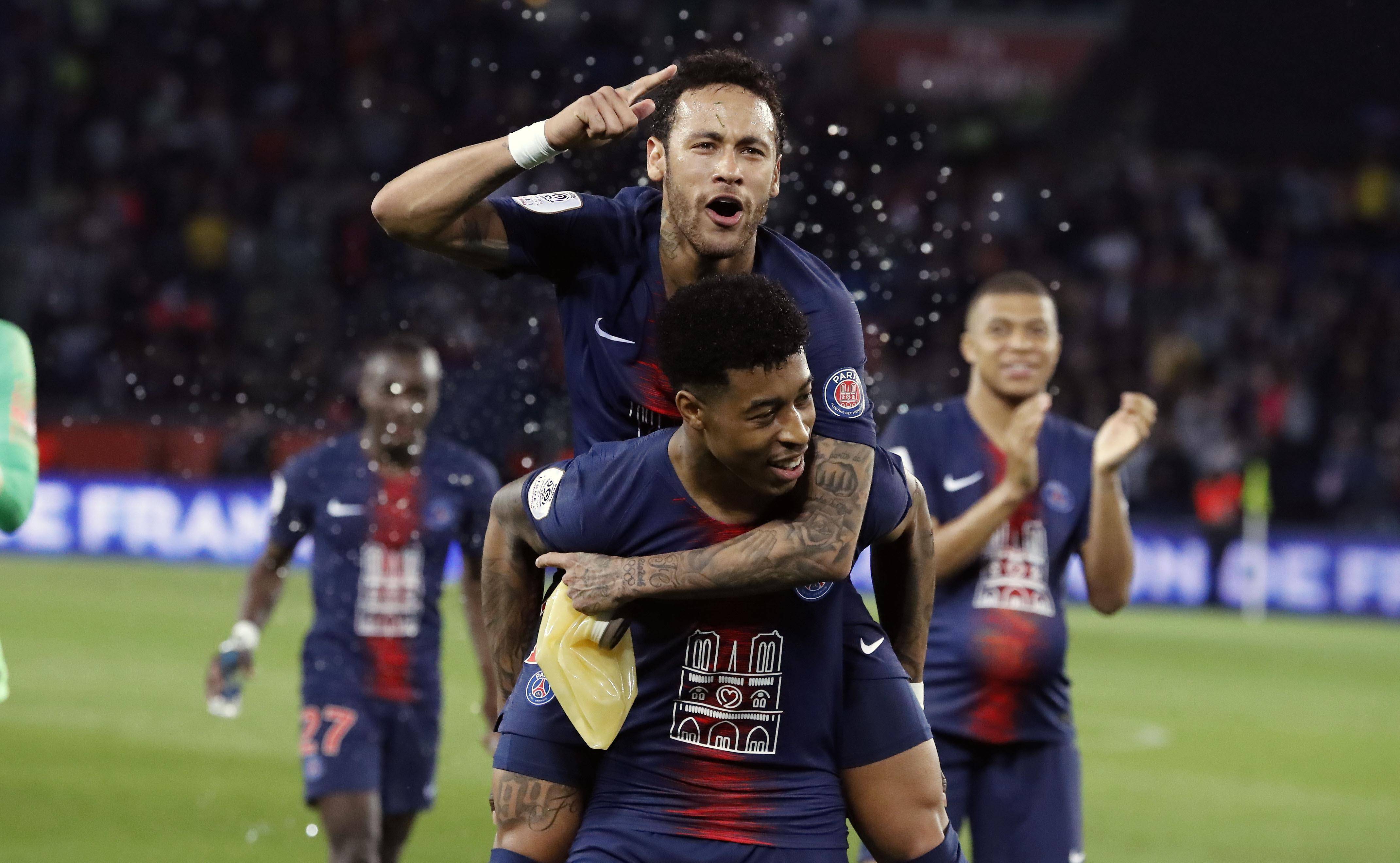 FB体育-里昂球员表现出色,法甲联赛实力不容小觑