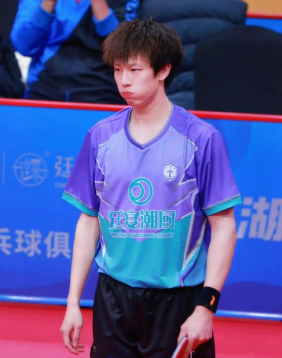 甘冈队表现出色,横扫对手取得连胜 甘冈队表现出色,横扫对手取得连胜