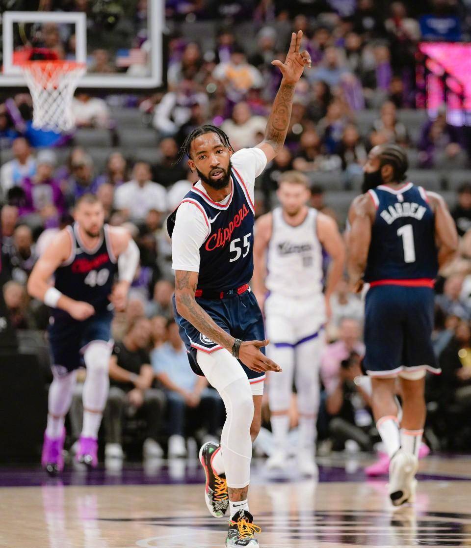 灰鹿队客场大胜击败快船,士气正面出击 灰鹿队客场大胜击败快船,士气正面出击