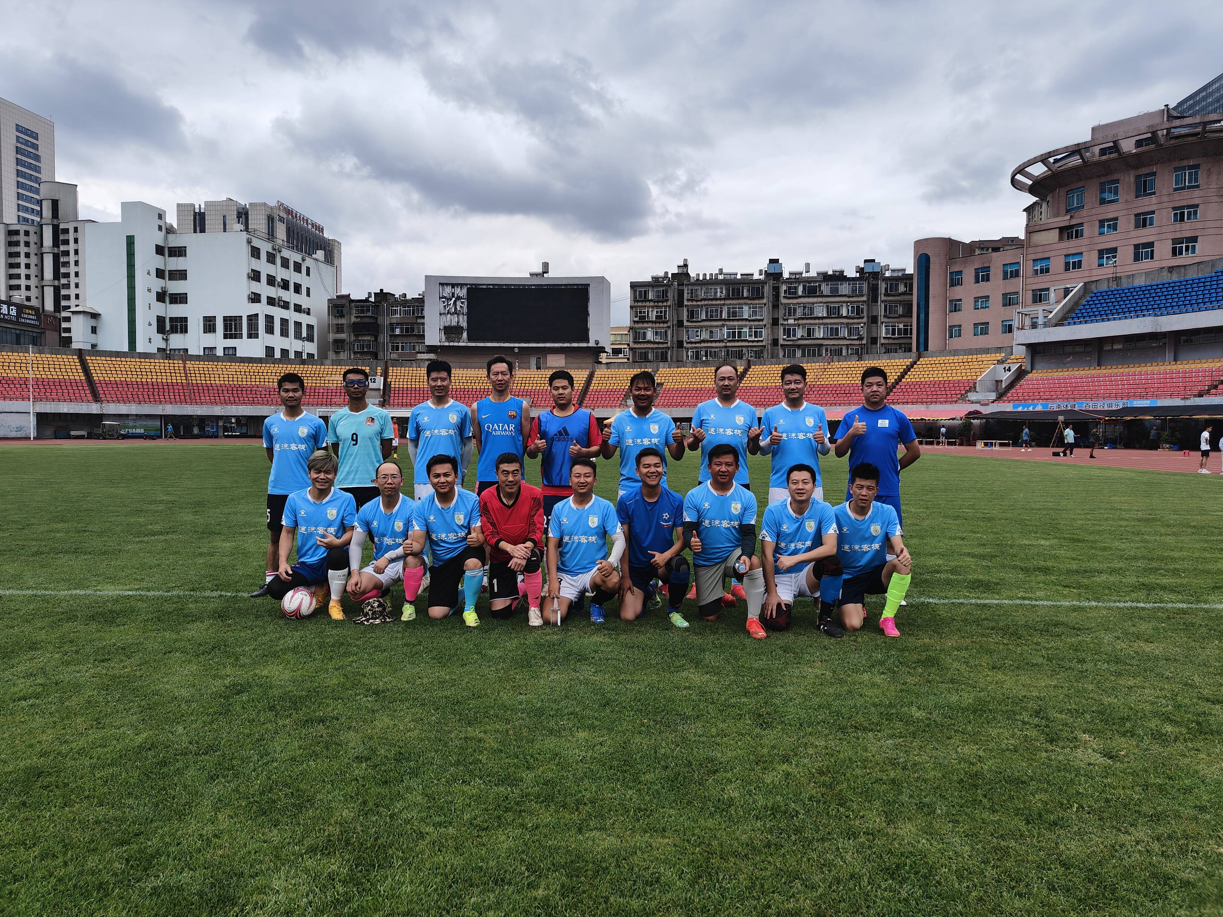 足球擂台极限对决,国内球队冲刺巅峰 足球擂台极限对决,国内球队冲刺巅峰