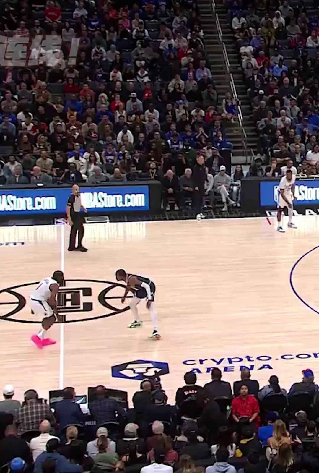 火箭大胜独行侠,哈登砍下30+10+10数据 火箭大胜独行侠,哈登砍下30+10+10数据