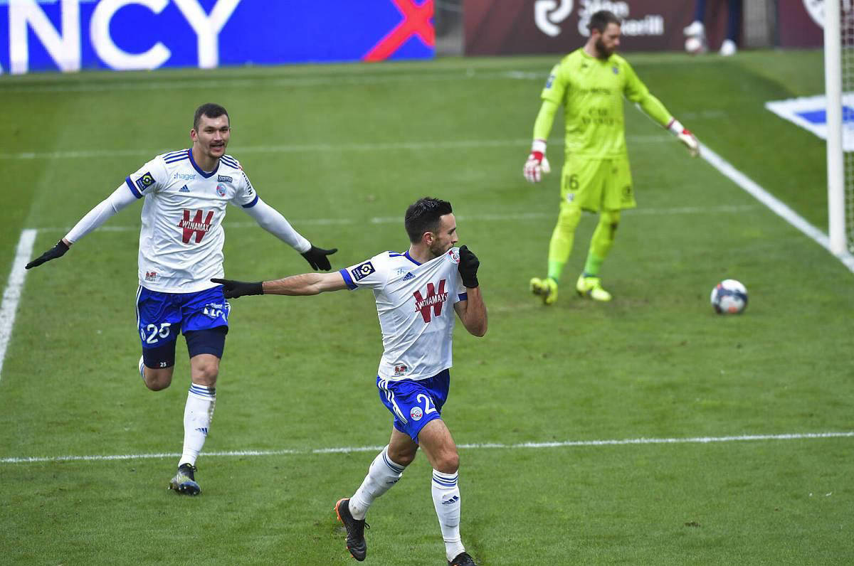 FB体育-里尔继续领先豪取连胜壮大优势