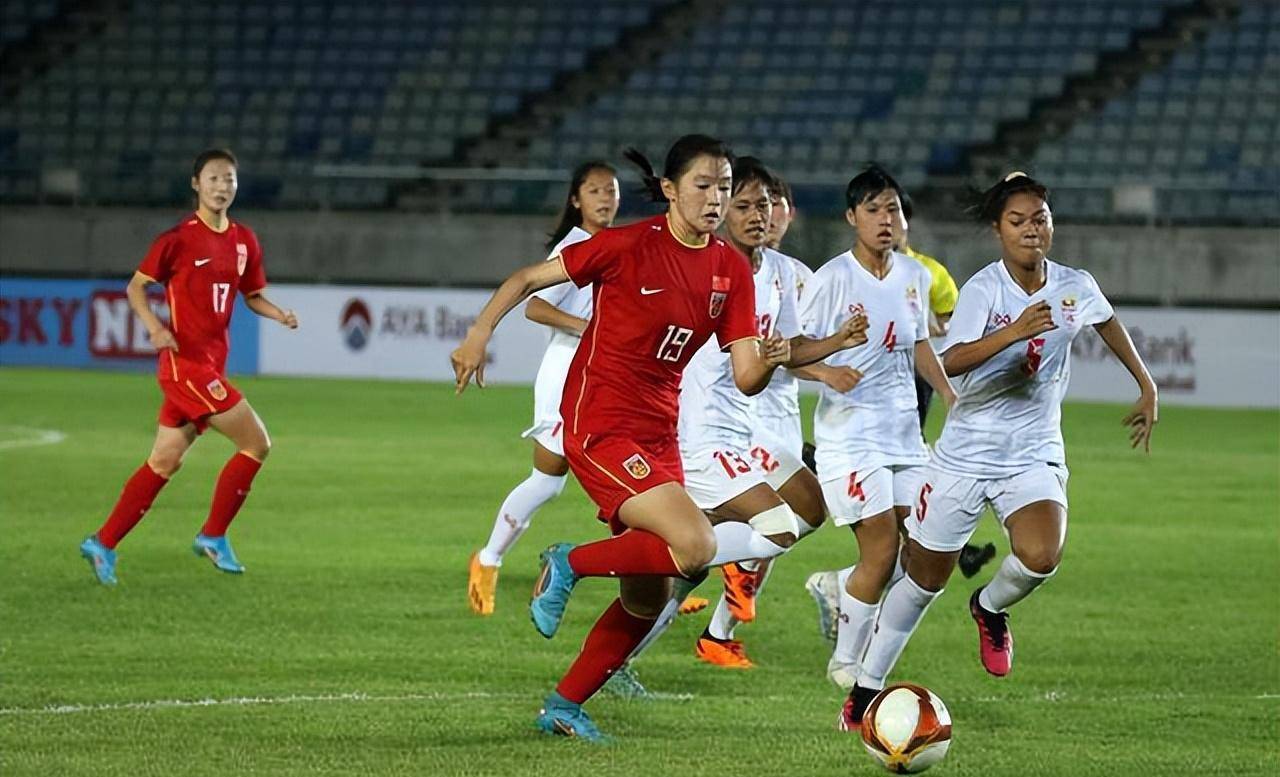 中国女足备战亚洲杯,实力雄厚 中国女足备战亚洲杯,实力雄厚