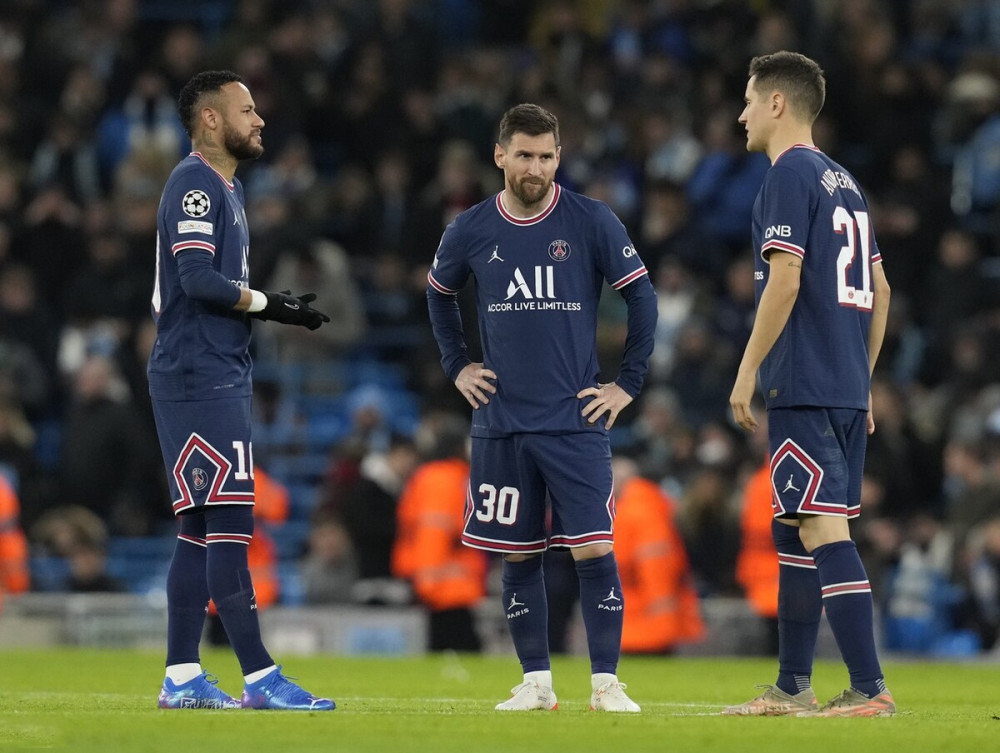 罗马再夺胜利，小组头名无悬念！