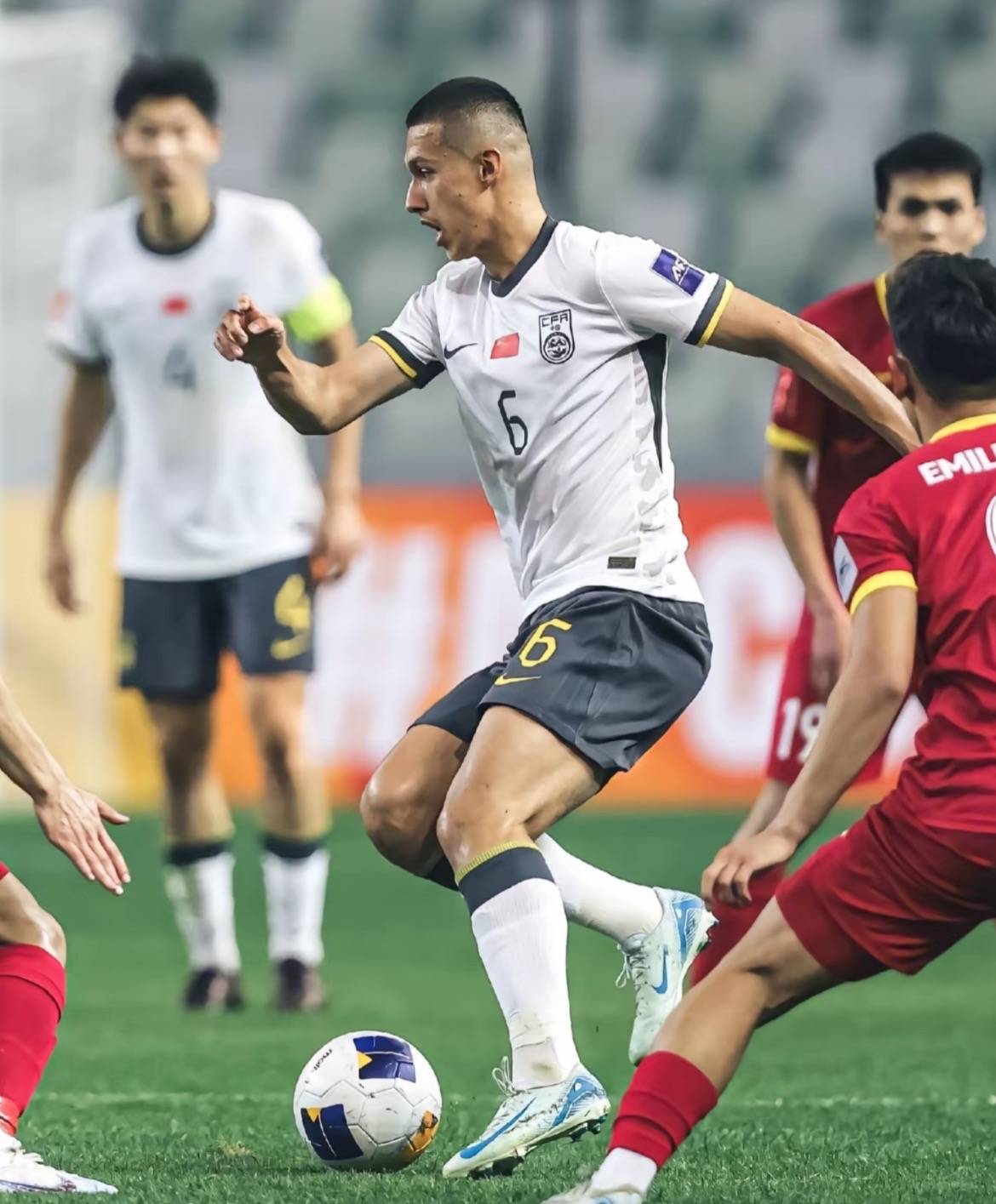 澳大利亚球队在国际比赛中表现出色 澳大利亚球队在国际比赛中表现出色