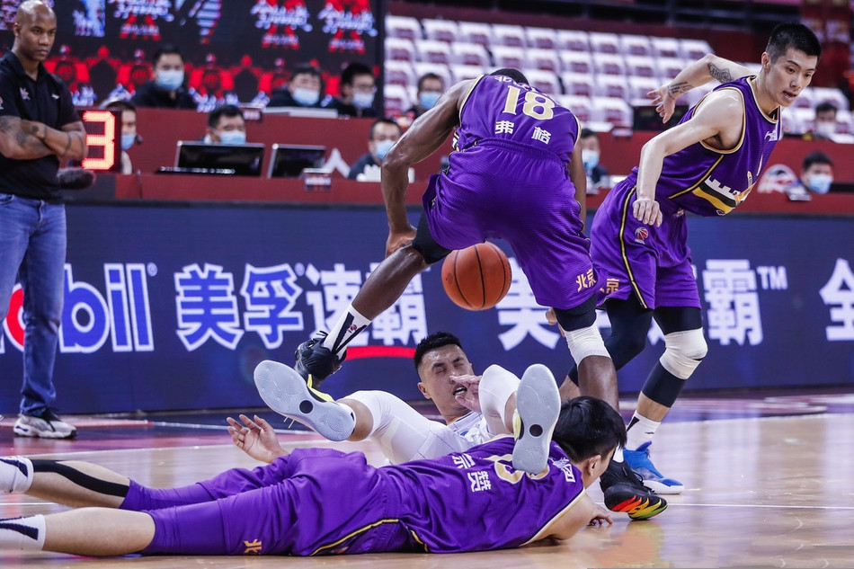 关键一战定生死,胜者将进总决赛 关键一战定生死,胜者将进总决赛