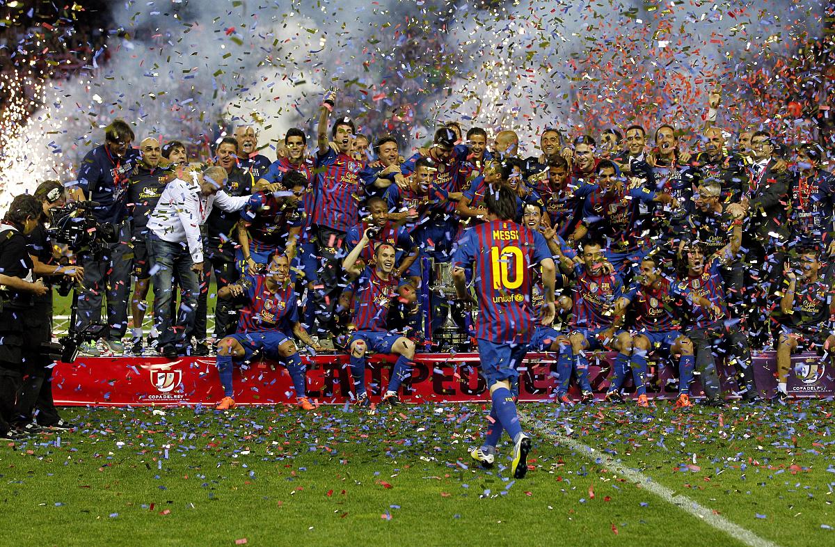 马赛锋线火力全开，主场大胜