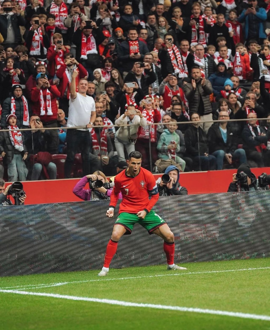 葡萄牙憾失晋级!遗憾止步欧预赛次轮! 葡萄牙憾失晋级!遗憾止步欧预赛次轮!