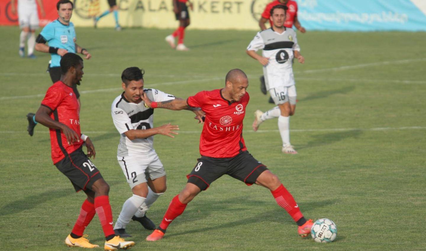 FB体育-亚美尼亚队豪取四连胜,迈向冠军