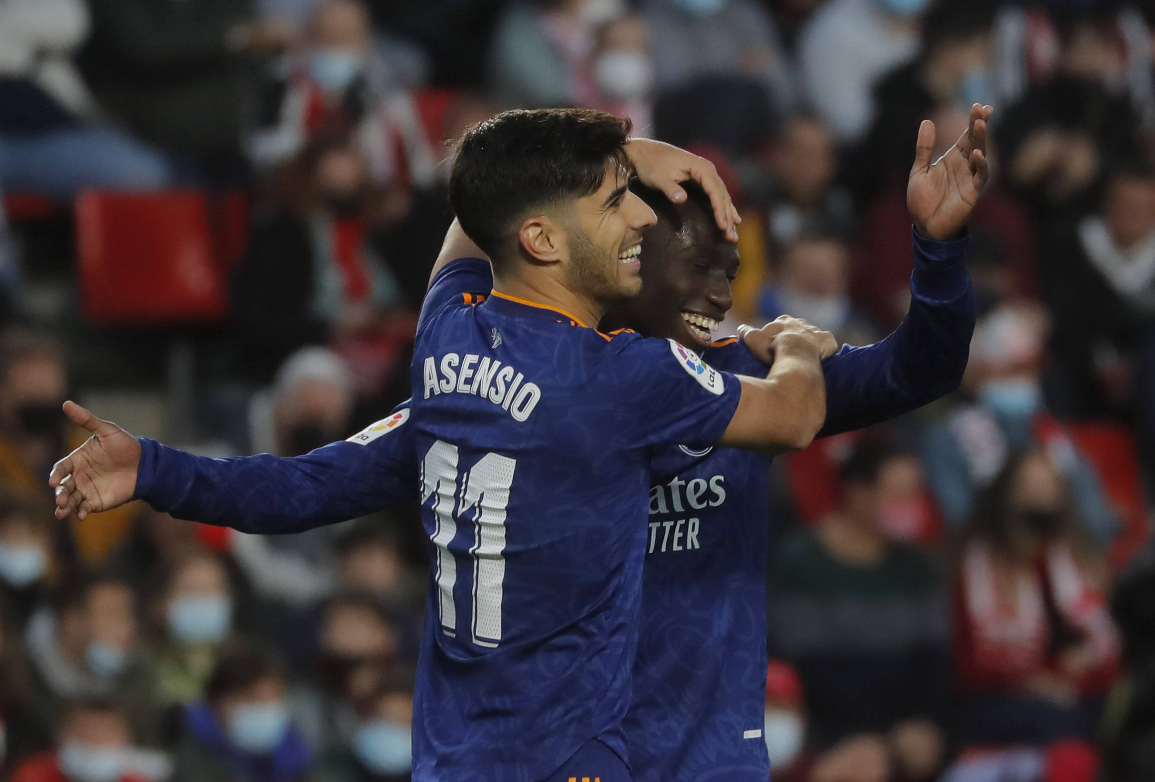 格拉纳达客场大胜,实现豪门绝杀 格拉纳达客场大胜,实现豪门绝杀