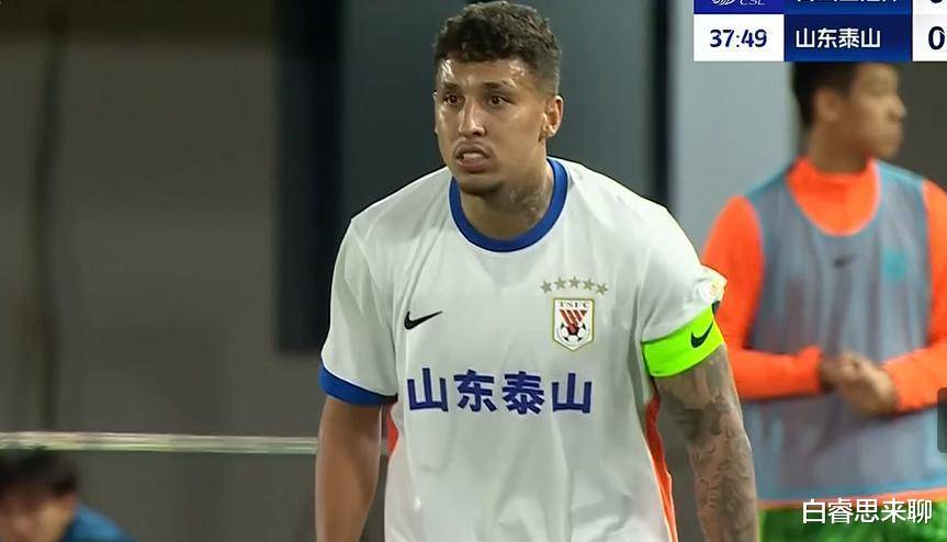 中超豪门大战!胜负难料,球迷狂热期待 中超豪门大战!胜负难料,球迷狂热期待