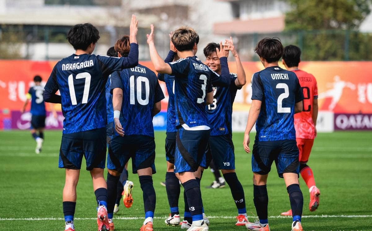 东亚区域的足球氛围日益浓厚 东亚区域的足球氛围日益浓厚