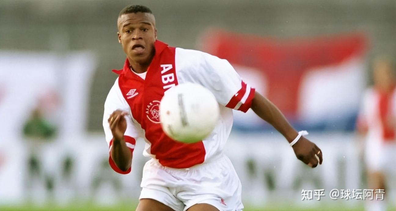 FB体育-阿贾克斯奇迹发生,逆转16强震惊球坛