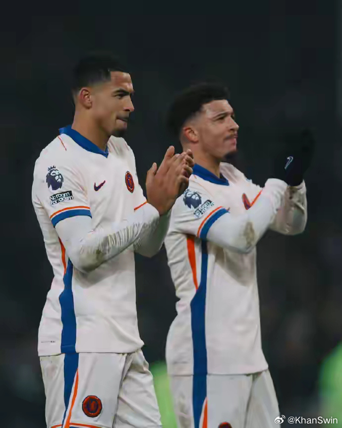 FB体育平台-切尔西客场逆转埃弗顿,保持不败