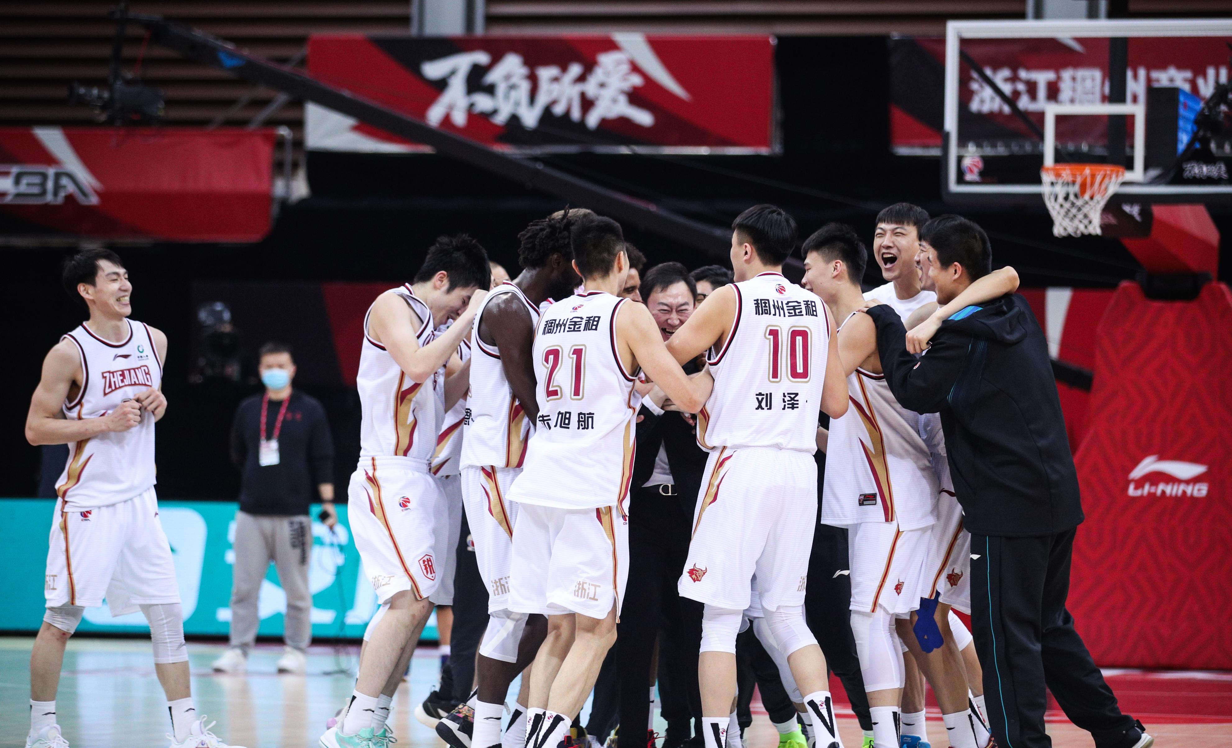 FB体育平台-浙江男篮连胜在望,实力雄厚