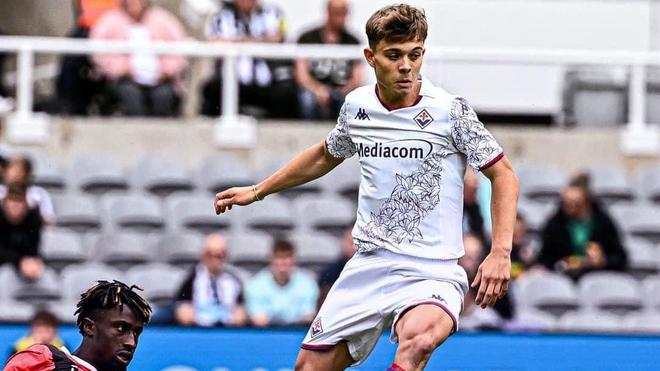 FB体育官方网站-格拉纳达客场掀翻对手,赛季形势一片大好