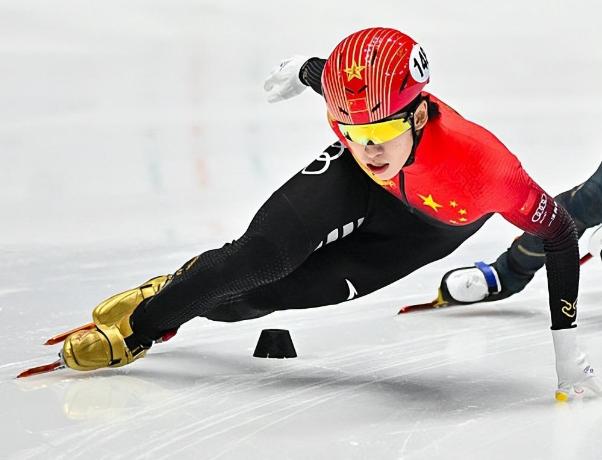 FB体育官网-披荆斩棘取得胜利，南方队王者归来