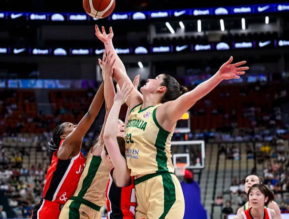 澳大利亚选手斩获个人荣誉,备受瞩目 澳大利亚选手斩获个人荣誉,备受瞩目