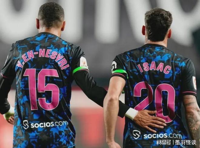 FB体育平台-巴伦西亚客场逆袭，领先积分榜